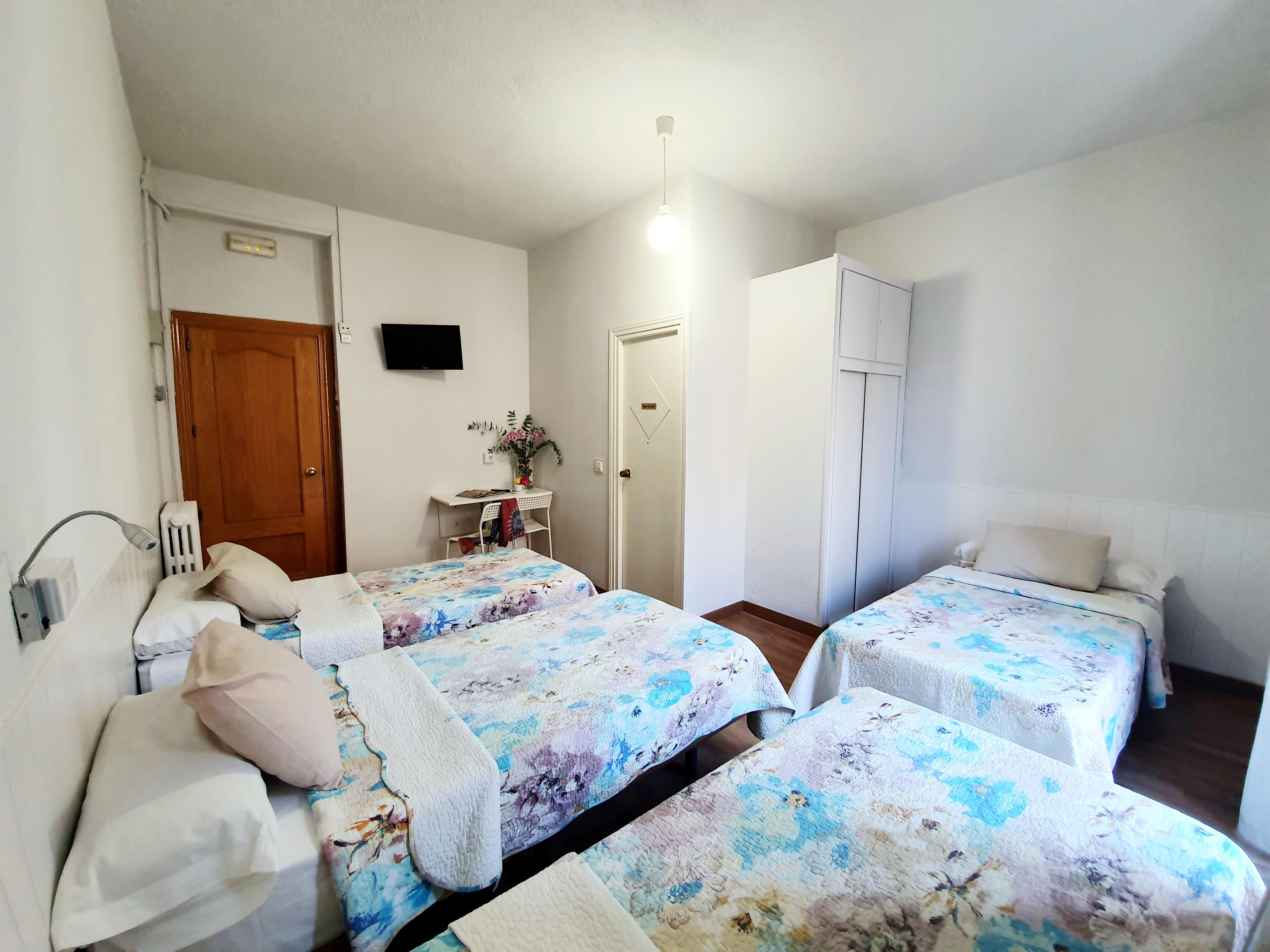 Hostal Alicante — Photos 2